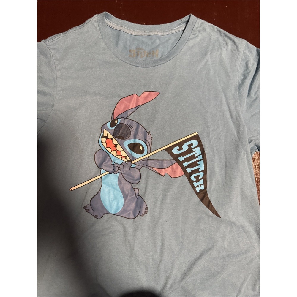 Disney Lilo and Stitch Graphic T-Shirt Light Blue Short Sleeve Boys‎ Size M 8/10